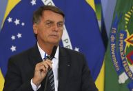 Bolsonaro diz que emendas ajudam a ‘acalmar’ parlamentares