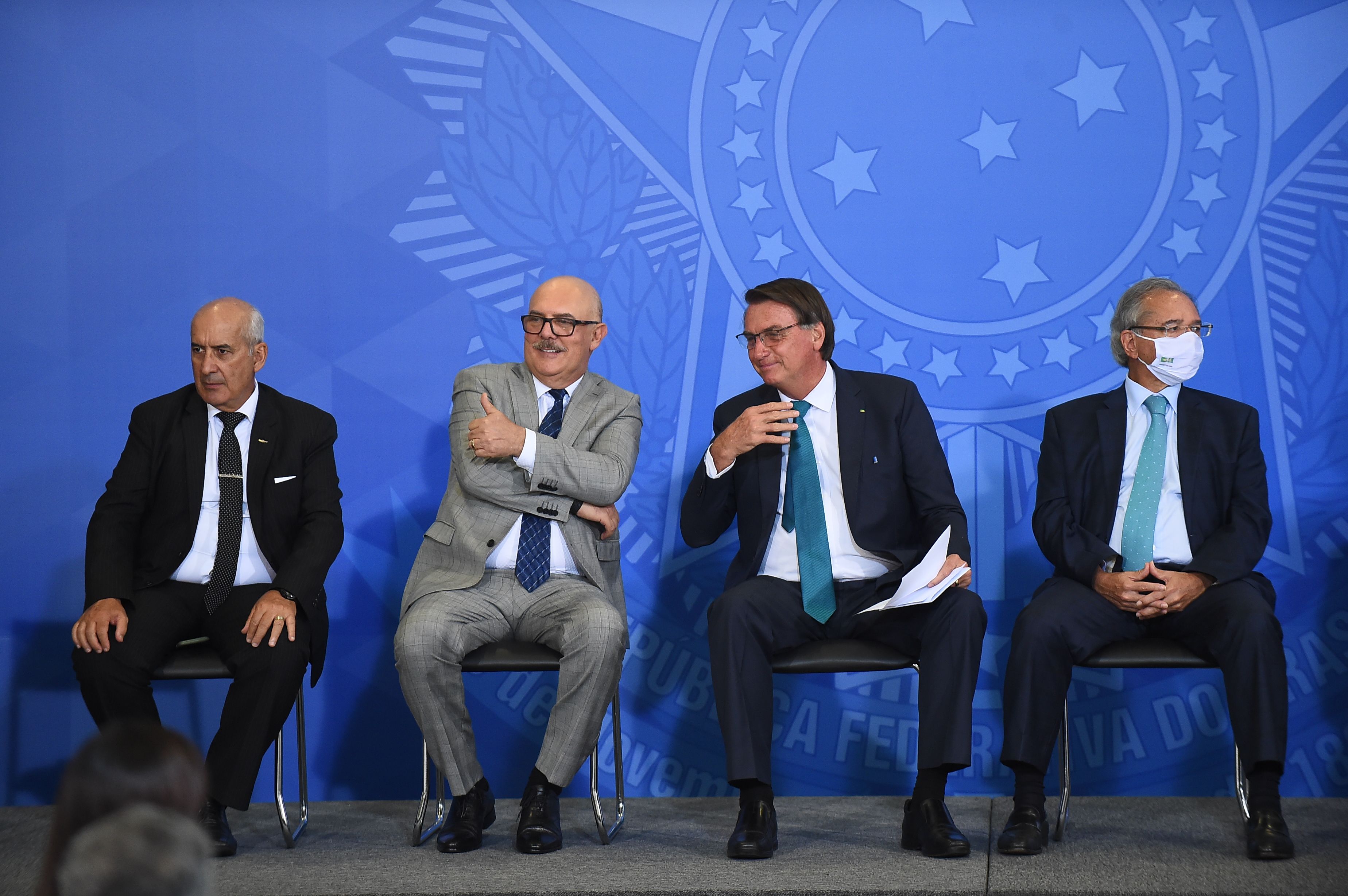 Ministro da Educação, Milton Ribeiro, e o presidente da República, Jair Bolsonaro