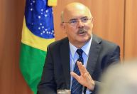 Ordem superior impediu transferência de Ribeiro, diz delegado da PF em carta