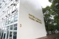 Governo negocia socorro a afetados por tarifaço no agro