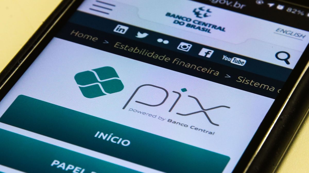 Pix cresce 54% e atinge recorde de transações em R$ 26 tri em 2024 | CNN Brasil