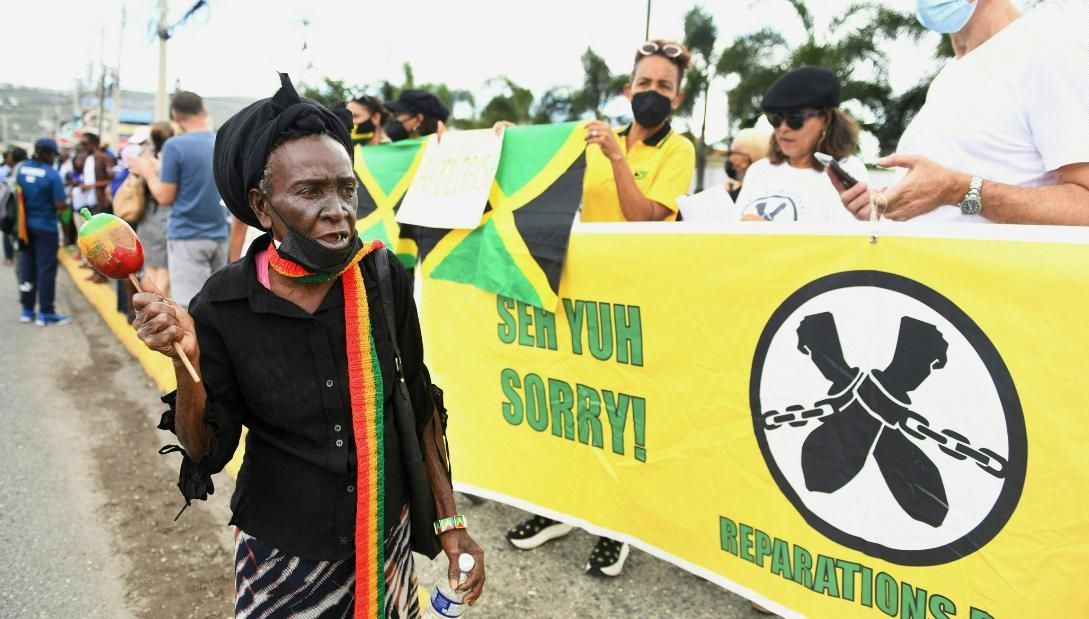 protestos familia real