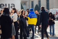 Paris Fashion Week: como a semana da moda respondeu à guerra na Ucrânia