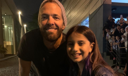 Taylor Hawkins com Emma Sofia, em Bogotá