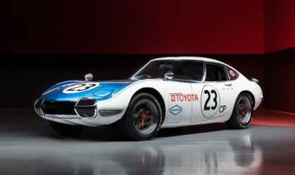 O esportivo Toyota-Shelby 2000GT foi uma tentativa precoce pela Toyota para provar as credenciais de desempenho da marca