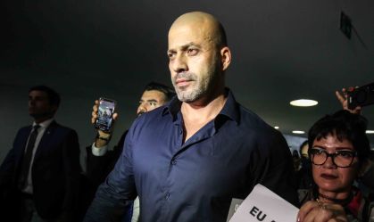 Moraes prorroga por 30 dias inquérito contra Daniel Silveira