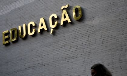 MEC proíbe educação a distância em Direito e mais quatro graduações