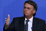 “Se eu contar uma mentira, você acredita se quiser”, diz Bolsonaro sobre fake news