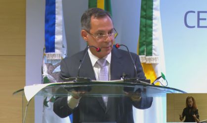 "Óleo do pré-sal gera 40% menos emissões de carbono", diz presidente da Petrobras