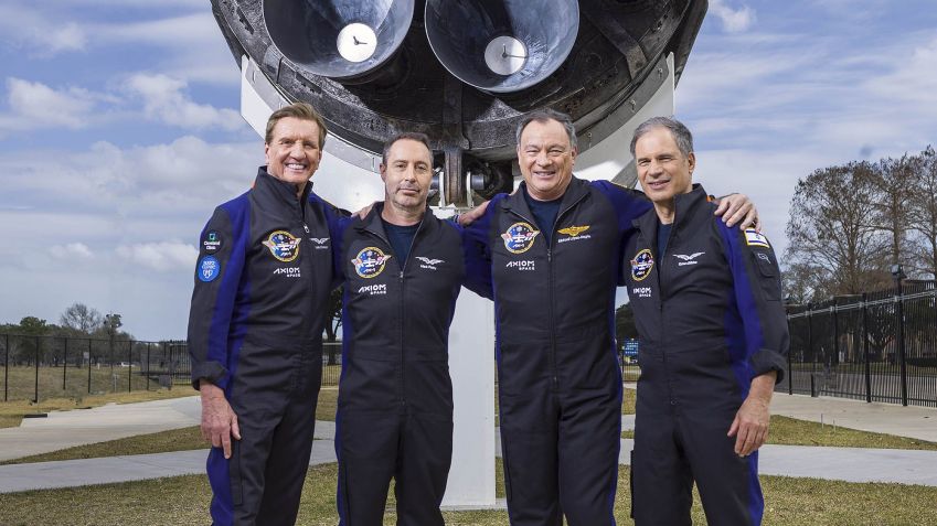 Da esquerda para a direita, Larry Connor, Mark Pathy, Michael López-Alegría, e Eytan Stibbe. / Chris Gunn/Axiom Space
