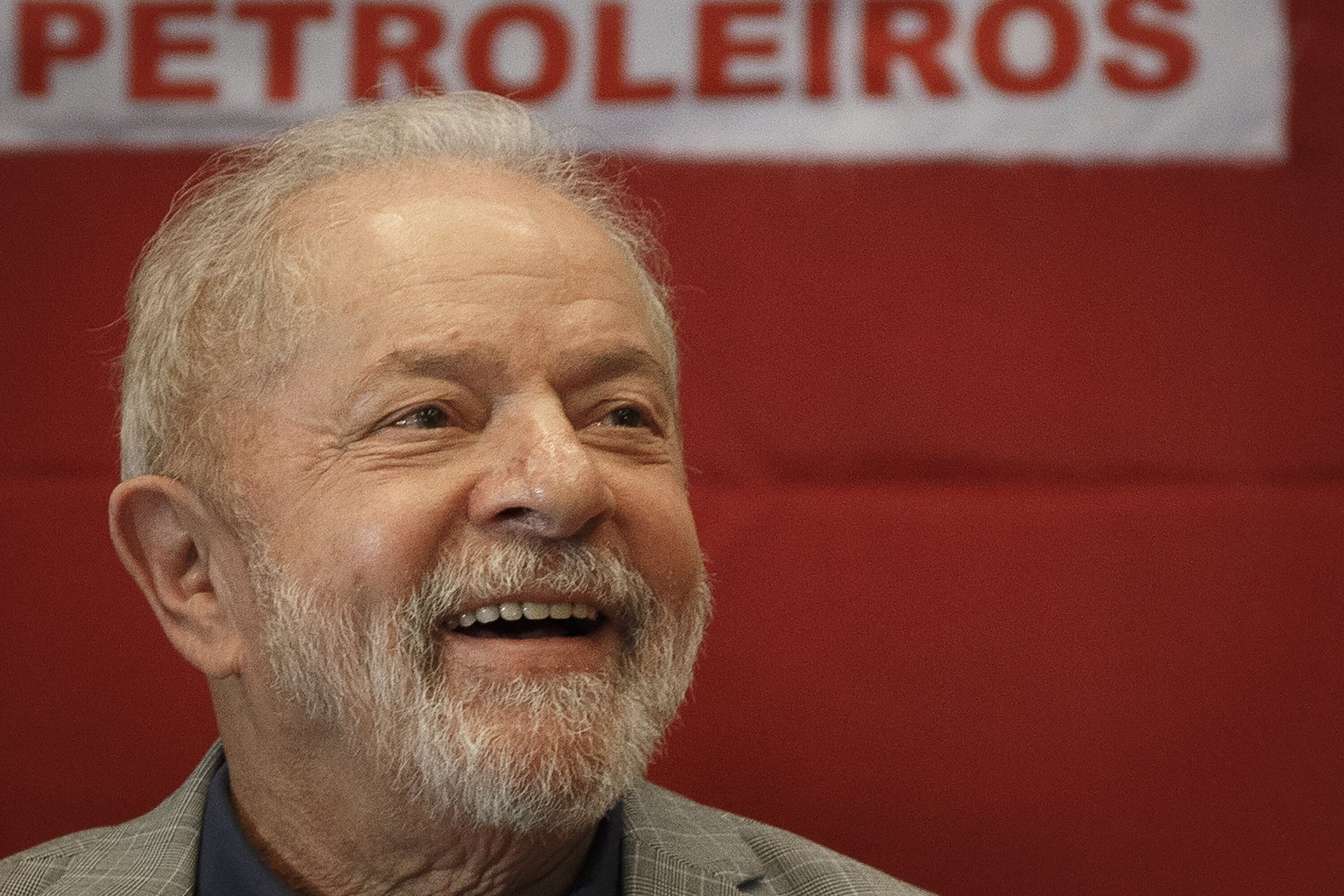 Lula debate preços de combustíveis