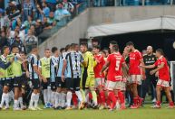 Grêmio tem o dobro de torcedores do Internacional entre jovens de 7 a 15 anos
