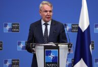 Finlândia está preparada para ameaças da Rússia se aderir à Otan, diz chanceler à CNN