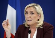 Marine Le Pen diz que extrema direita está 