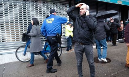 Polícia de Nova York procura pessoa relacionada ao tiroteio no metrô