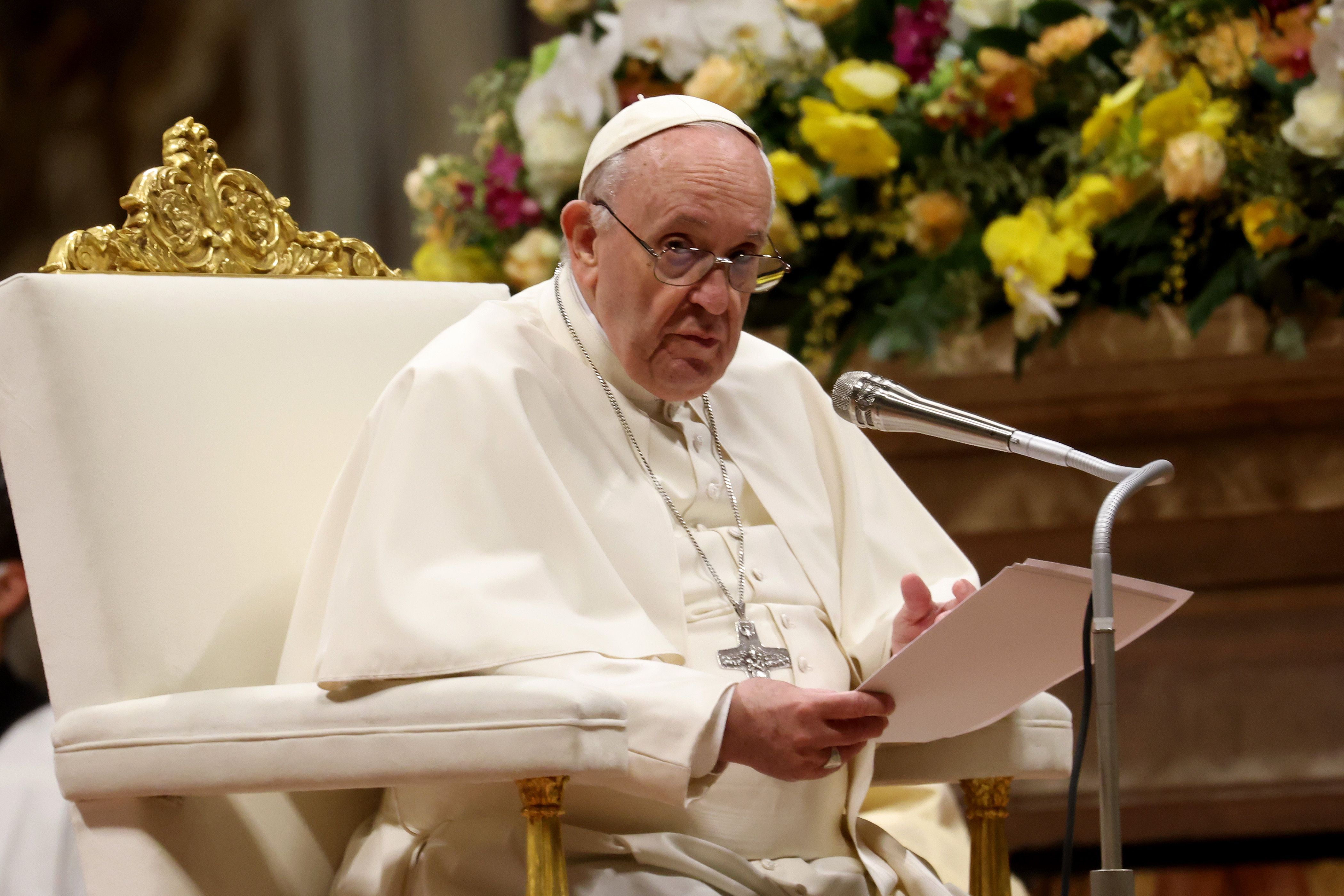Pope Francis Leads Holy Week Easter Traditions
