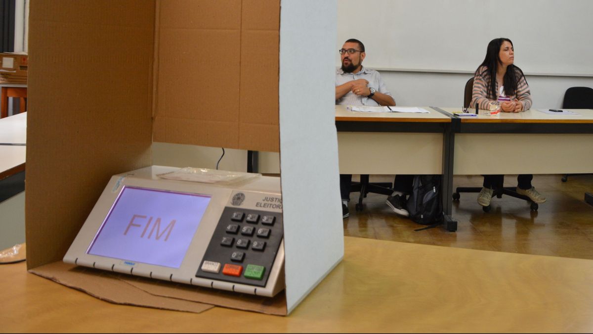 Biometria é obrigatória para votar em 2026? Veja regras