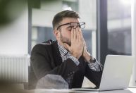 60% das pessoas estão constantemente estressadas no trabalho, diz estudo