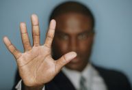 Movimento Negro vê “grande avanço” em lei que equipara injúria racial e racismo