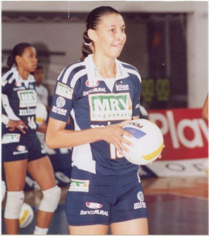 Sheilla Castro em 2002, durante sua passagem pelo MRV Minas / Divulgação/Minas Tênis Clube