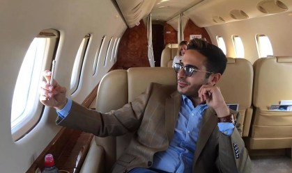 Vítimas de golpista do Tinder arrecadam mais de R$ 1 milhão em campanha