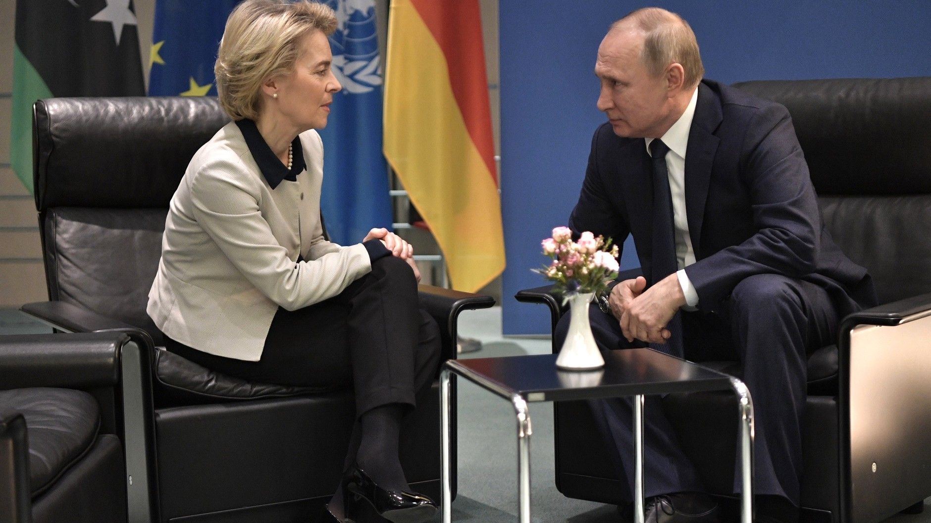 VLADIMIR PUTIN URSULA VON DER LEYEN