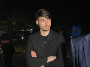 Filho mais novo de Bolsonaro, Jair Renan prestou depoimento à Polícia Federal nesta quinta-feira (7)