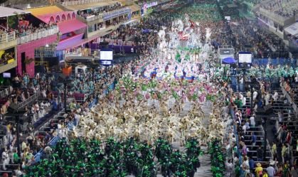 Desfiles de carnaval extra no Rio podem começar em 2023, diz presidente da Liesa