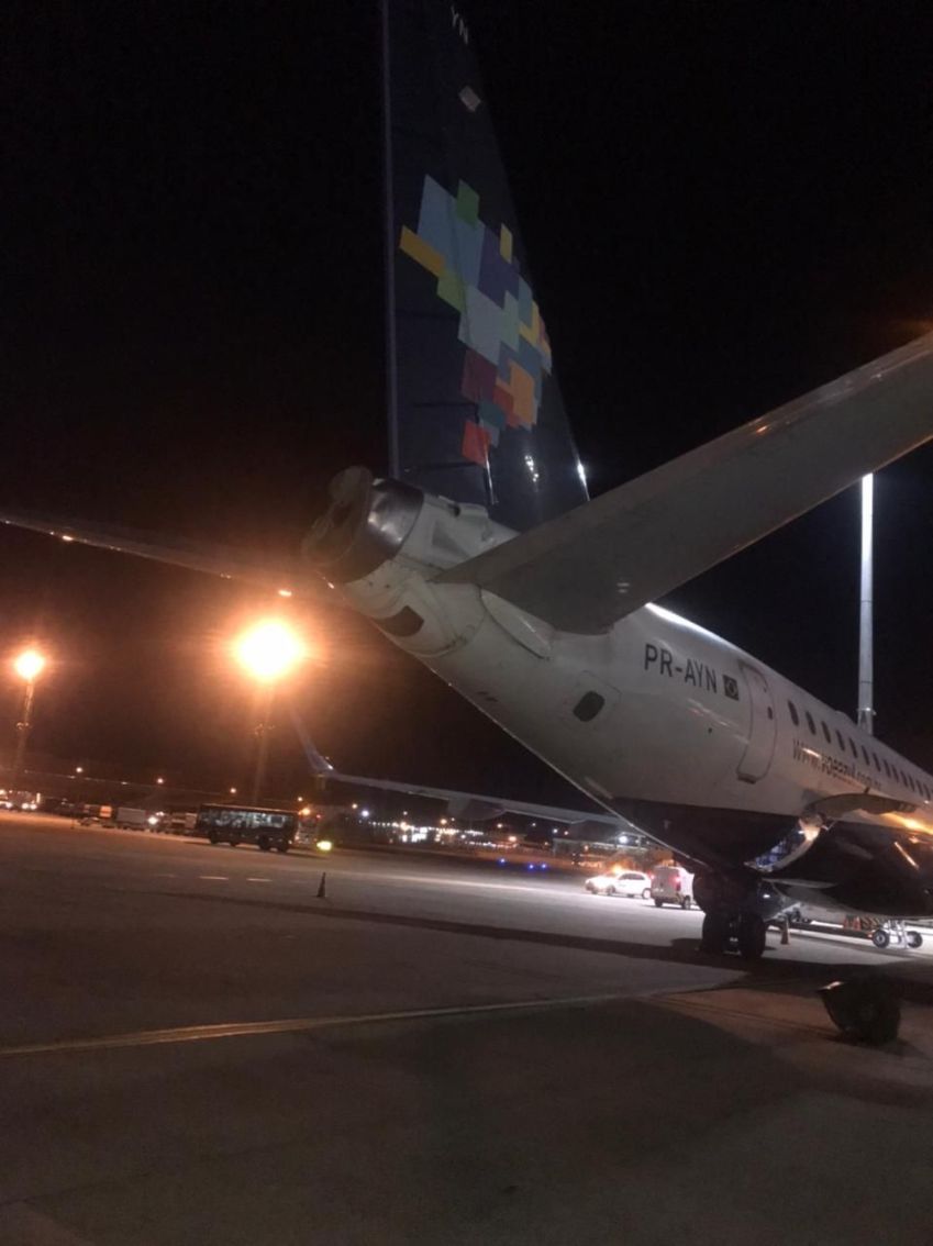 Avião da Azul teve parte da cauda danificada. / Portal Aeroflap / Reprodução