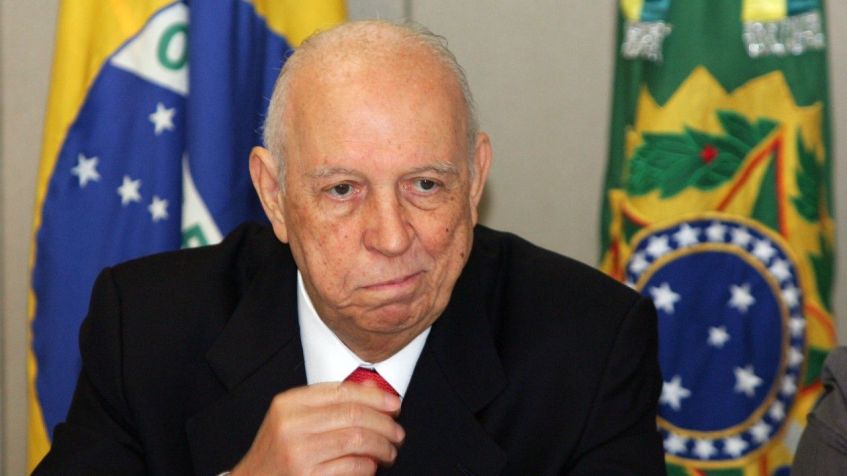 O empresário mineiro José Alencar foi eleito vice-presidente na chapa de Luiz Inácio Lula da Silva (PT) para dois mandatos / Estadão Conteúdo (15.jan.2007)