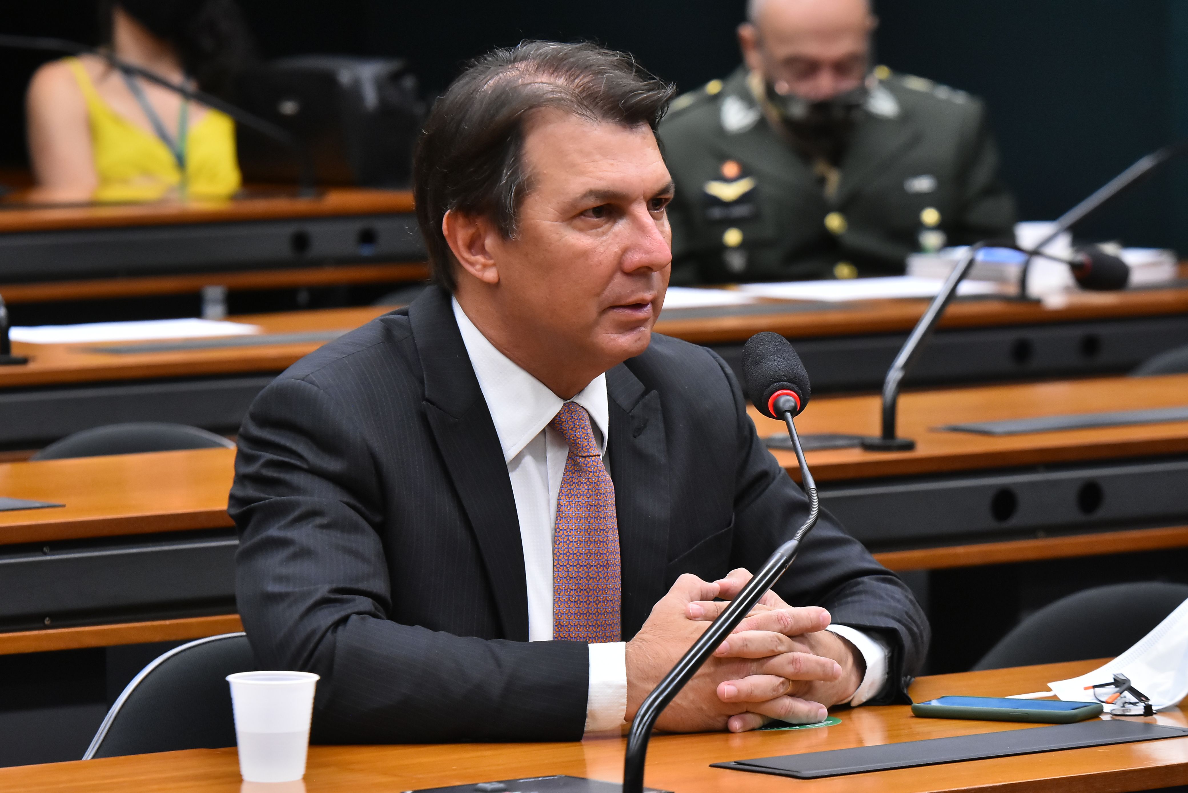 O deputado Arthur Maia é o relator da PEC 32, que trata da reforma administrativa