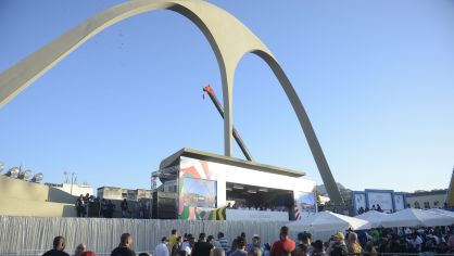 Seis escolas de samba retornam ao Sambódromo da Marquês de Sapucaí neste sábado (8)