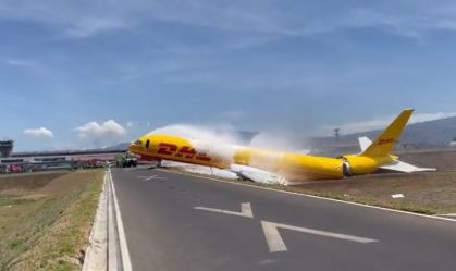 Aeroporto da Costa Rica reabre após avião derrapar na pista e se dividir em dois