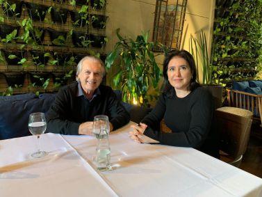 Luciano Bivar em encontro com a senadora Simone Tebet