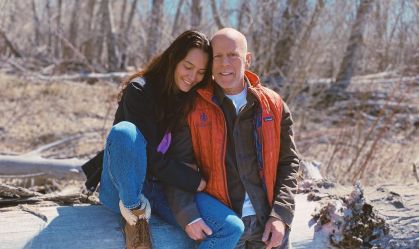 Esposa de Bruce Willis compartilha primeira imagem do ator após diagnóstico