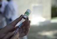 País não atingiu meta de cobertura vacinal de 90% contra gripe, diz Saúde