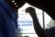 Vacinação contra a gripe é ampliada em todo Brasil a partir deste sábado (25)
