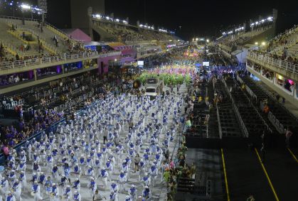 RJ: Delegacia temporária reforça segurança na Sapucaí durante os desfiles