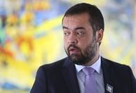 Rio vai elevar impostos à Petrobras caso reajustes continuem, diz governador à CNN
