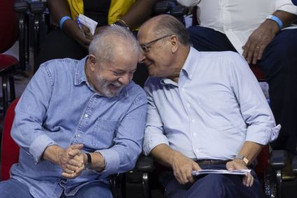 Lula e Alckmin em evento com sindicalistas em SP