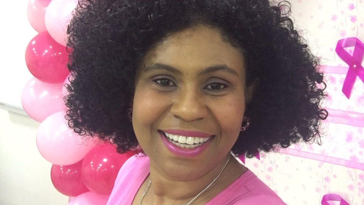 "As pessoas nunca achavam que eu era médica", diz ginecologista e obstetra Mariangela Sousa Vaz / Acervo pessoal