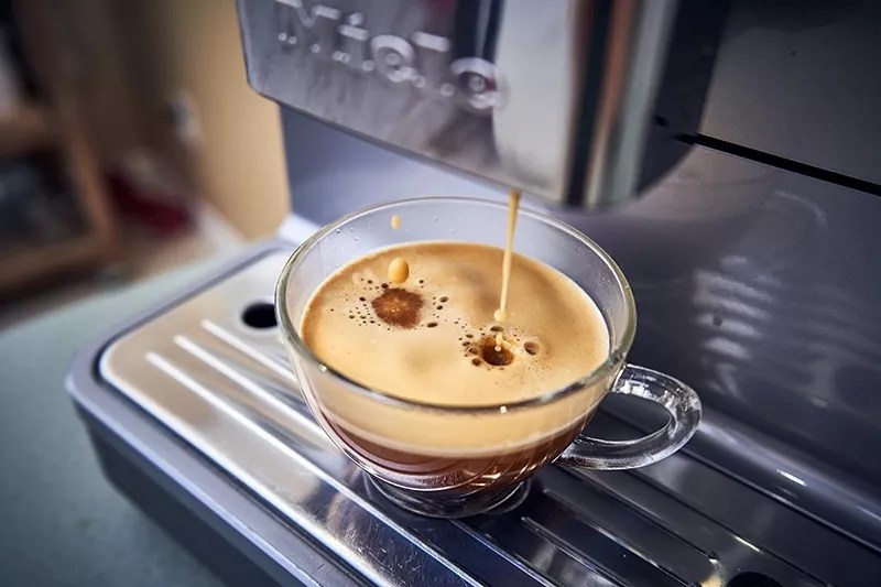 Bebedores de café se movem mais, mas também dormem menos, mostra estudo / Unsplash