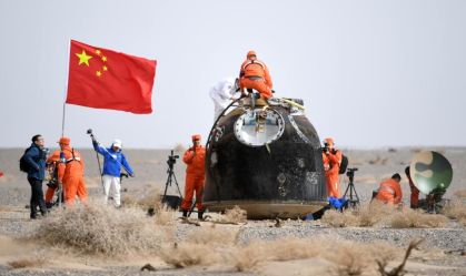 Astronautas chineses voltam à Terra após missão tripulada mais longa da China