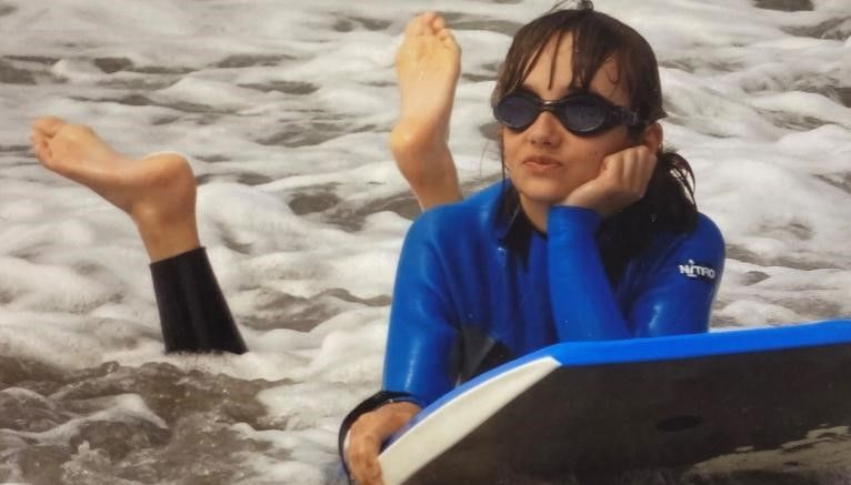 Ruby Fuller era uma bodyboarder dedicada e sempre quis aprender a surfar, de acordo com sua mãe / Emma Jones
