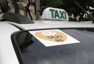 Governo isenta taxistas de taxa de verificação de taxímetros