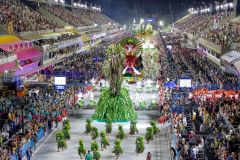 Em 2024, a Unidos de Padre Miguel trouxe uma homenagem a Iroko, orixá do tempo e da ancestralidade