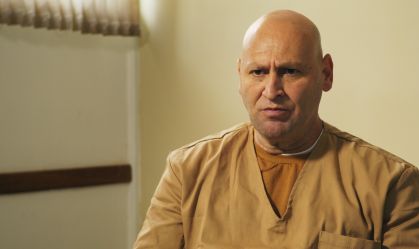 "Guerra armada e sequestros podem ter ficado no passado", diz diretor de série sobre PCC