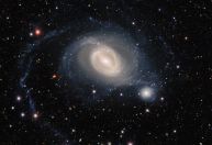 Telescópio chileno captura “dança” entre duas galáxias