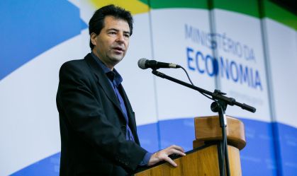 Quem é Adolfo Sachsida, novo ministro de Minas e Energia