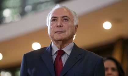 Não faz sentido cobrar rigor histórico num enredo, diz Michel Temer
